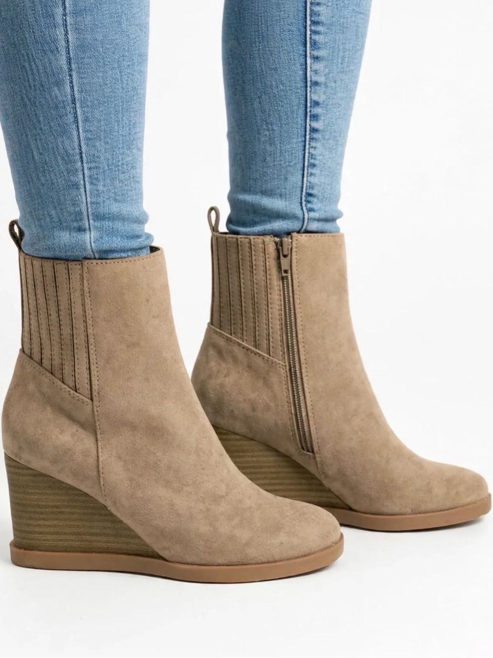 Universal Thread Taupe Wedge Ankle Booties